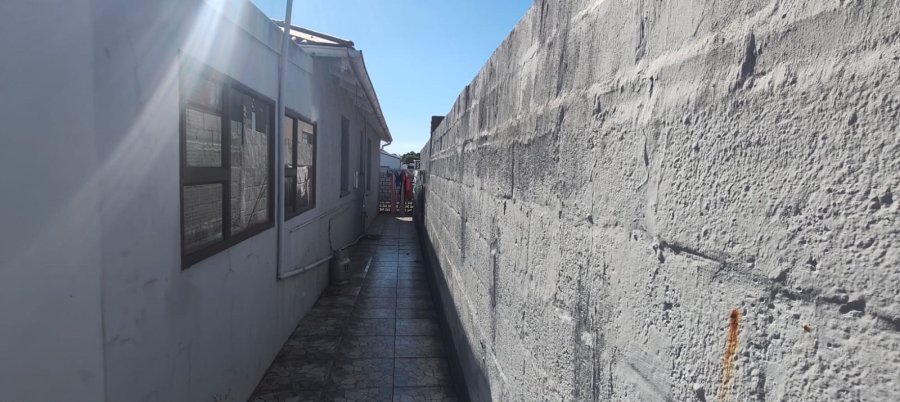 1 Bedroom Property for Sale in Glenhurd Eastern Cape